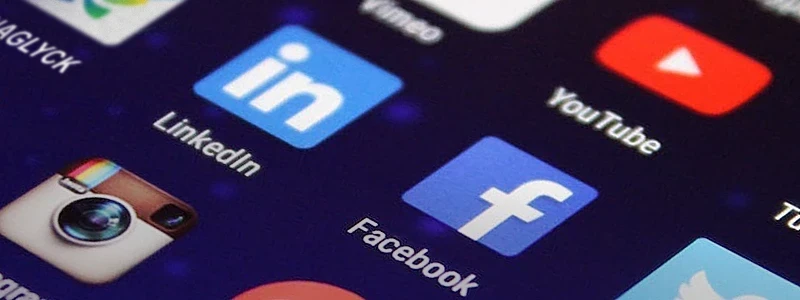 App-Icons sozialer Medien auf einem Bildschirm